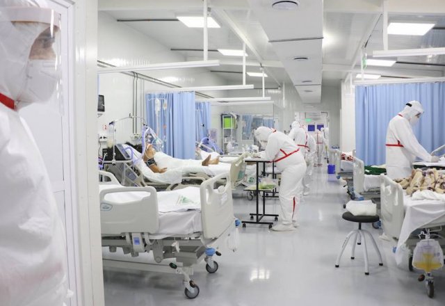 EL 70% DE LOS HOSPITALIZADOS NO ESTÁ VACUNADO CONTRA EL COVID-19